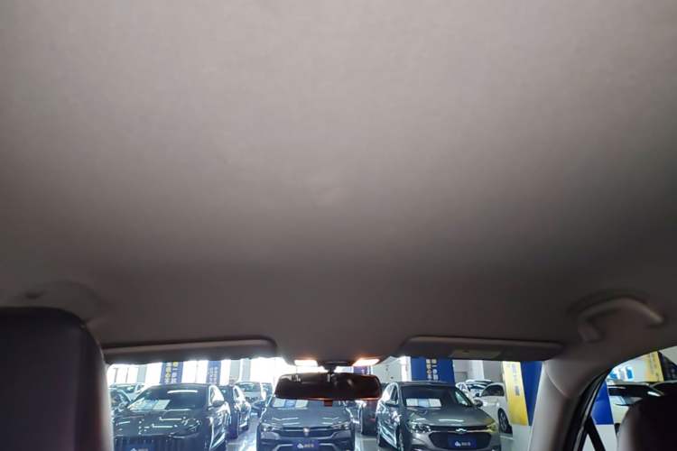 Used CHANGAN CS15 2021 1.5L Manual Entry-Level Trim Headliner