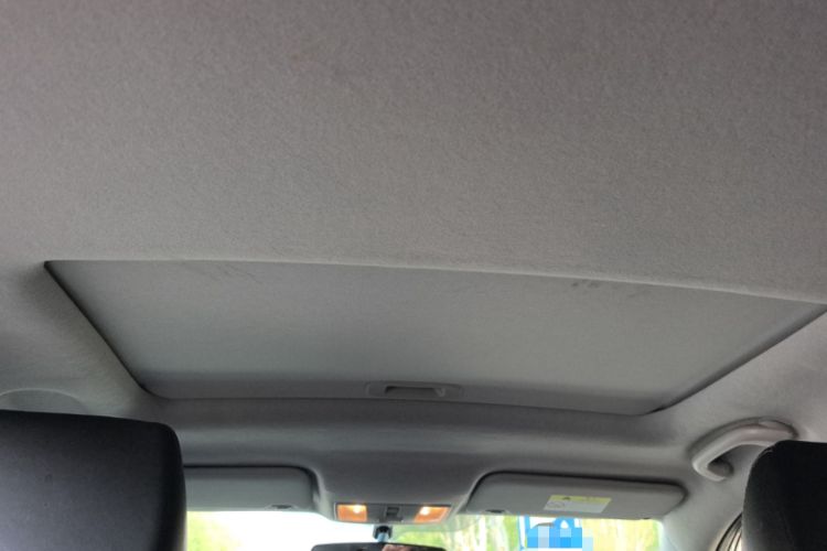 Used CHANGAN CS15 2021 1.5L Automatic Entry-Level Trim Headliner