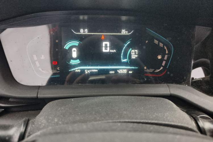 Used CHANGAN CS15 2021 1.5L Manual Entry-Level Trim Instrument Cluster