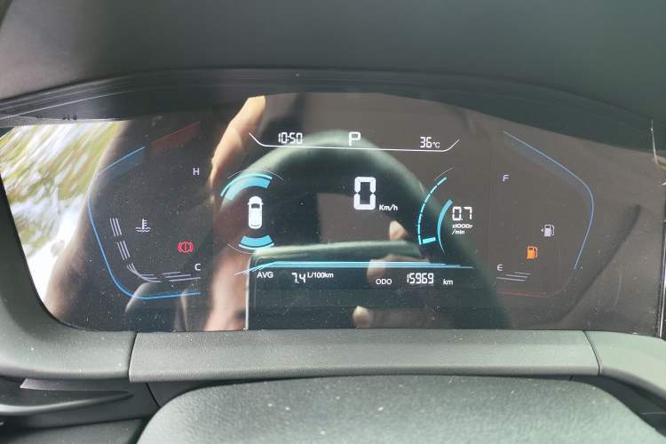 Used CHANGAN CS15 2021 1.5L Automatic Entry-Level Trim Instrument Cluster