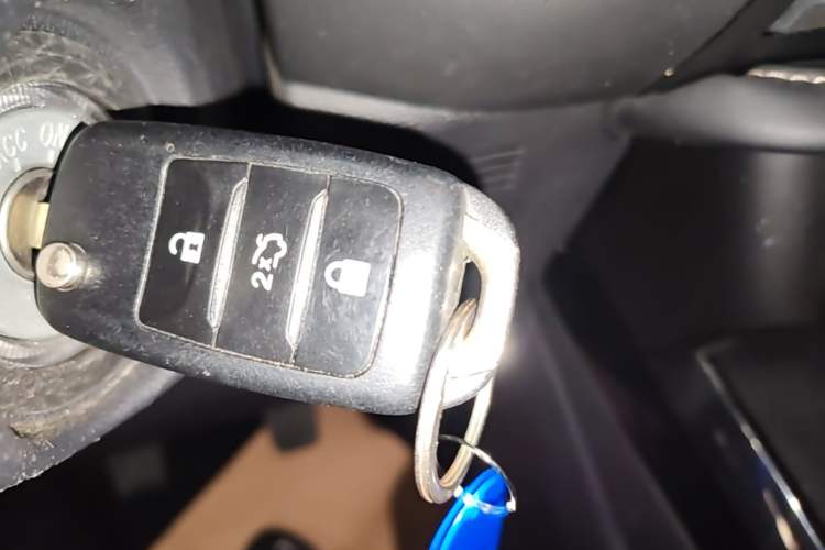 Used CHANGAN CS15 2021 1.5L Manual Entry-Level Trim Interior 1