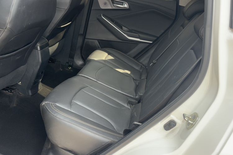 Used CHANGAN CS15 2021 1.5L Automatic Entry-Level Trim Interior 1