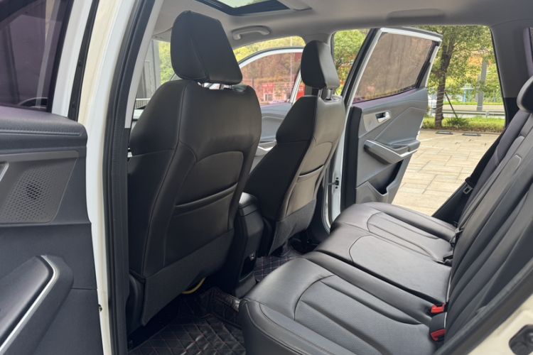 Used CHANGAN CS15 2021 1.5L Automatic Enjoyment Model Interior 4