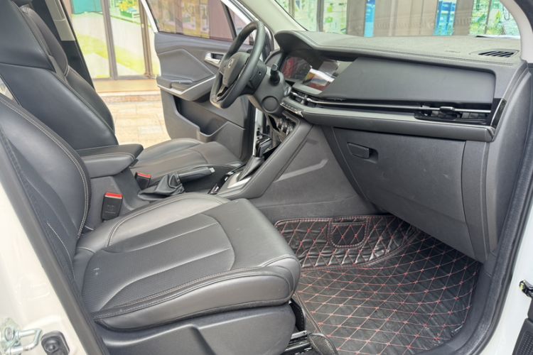 Used CHANGAN CS15 2021 1.5L Automatic Enjoyment Model Interior 5