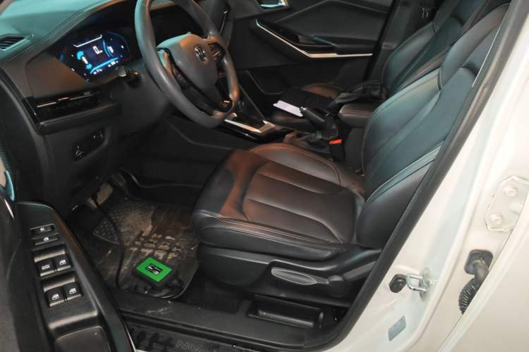 Used CHANGAN CS15 2021 1.5L Automatic Entry-Level Trim Left Front Seat