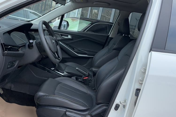 Used CHANGAN CS15 2021 1.5L Automatic Entry-Level Trim Left Front Seat