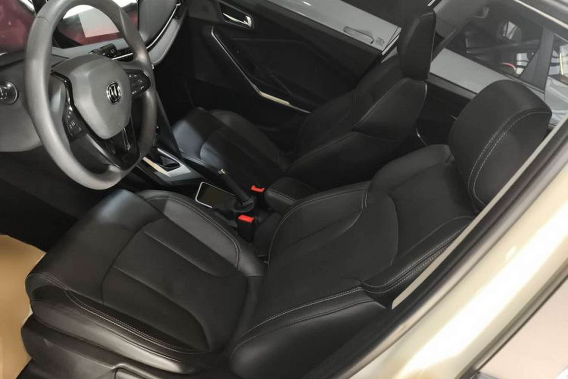 Used CHANGAN CS15 2021 1.5L Automatic Entry-Level Trim Left Front Seat