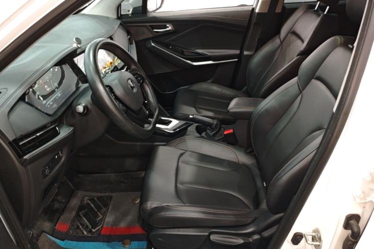 Used CHANGAN CS15 2021 1.5L Automatic Entry-Level Trim Left Front Seat