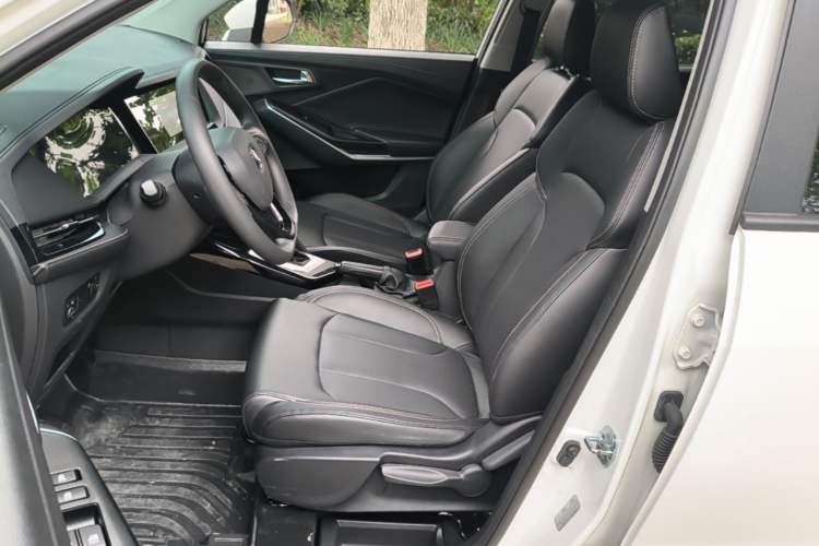 Used CHANGAN CS15 2021 1.5L Automatic Entry-Level Trim Left Front Seat