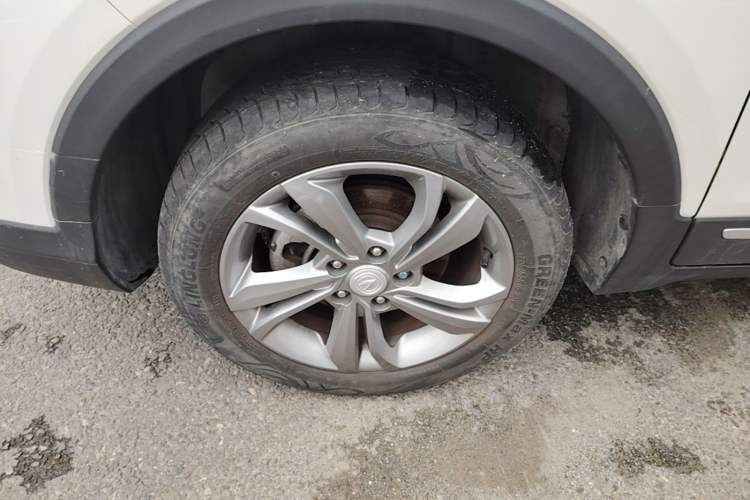 Used CHANGAN CS15 2021 1.5L Manual Entry-Level Trim Left Front Wheel Hub