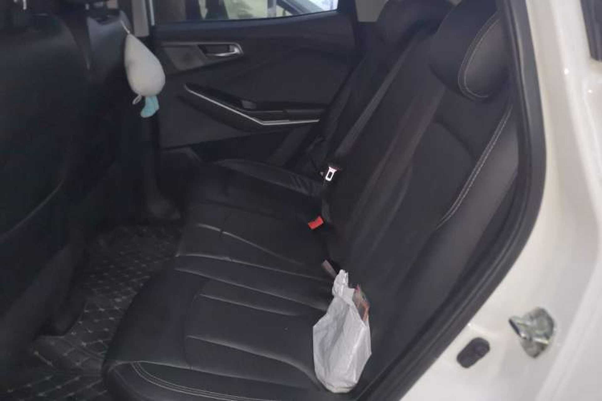 Used CHANGAN CS15 2021 1.5L Automatic Entry-Level Trim Left Rear Seat