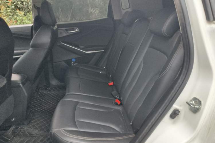 Used CHANGAN CS15 2021 1.5L Manual Entry-Level Trim Left Rear Seat