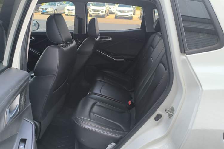 Used CHANGAN CS15 2021 1.5L Automatic Entry-Level Trim Left Rear Seat