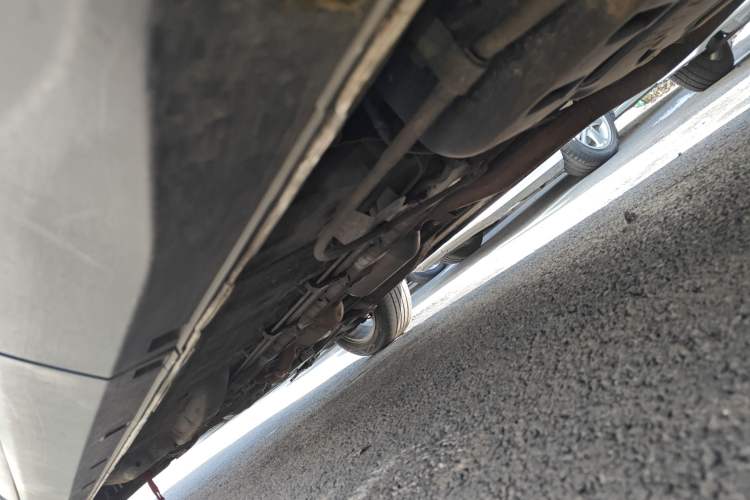 Used CHANGAN CS15 2021 1.5L Manual Entry-Level Trim Left Side Sill