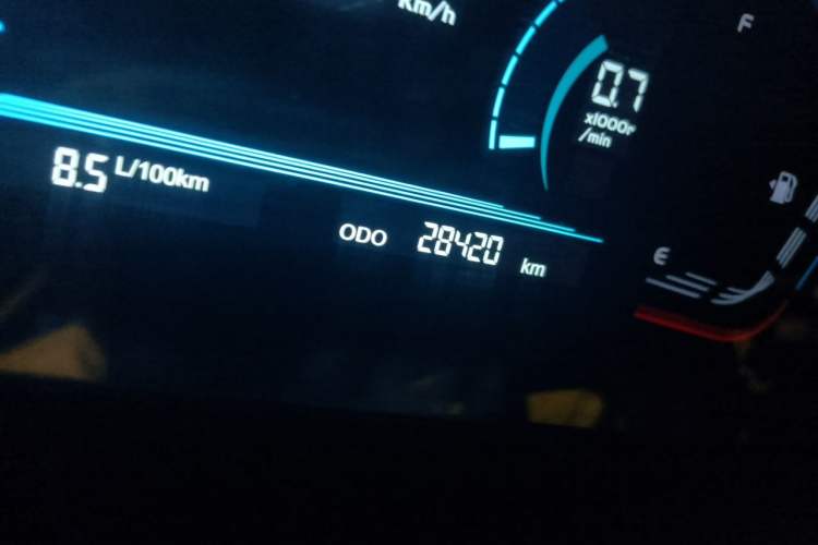 Used CHANGAN CS15 2021 1.5L Manual Entry-Level Trim Odometer Close Up