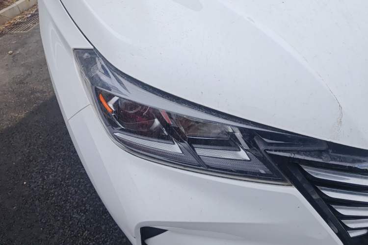 Used CHANGAN CS15 2021 1.5L Manual Entry-Level Trim Right Front Headlight