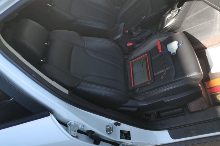 Used CHANGAN CS15 2021 1.5L Automatic Entry-Level Trim Right Front Seat