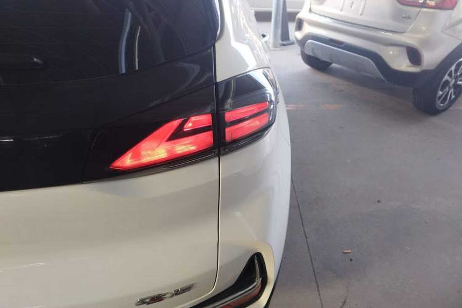 Used CHANGAN CS15 2021 1.5L Automatic Entry-Level Trim Right Rear Taillight