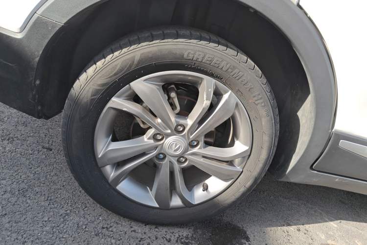 Used CHANGAN CS15 2021 1.5L Manual Entry-Level Trim Right Rear Wheel Hub