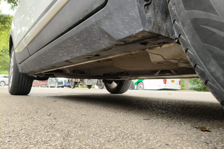 Used CHANGAN CS15 2021 1.5L Automatic Entry-Level Trim Right Side Sill