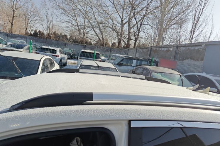 Used CHANGAN CS15 2021 1.5L Manual Entry-Level Trim Roof