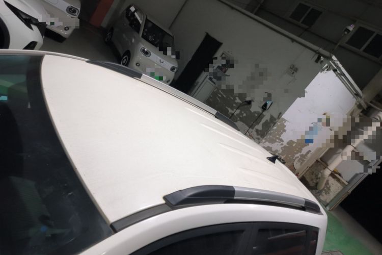 Used CHANGAN CS15 2021 1.5L Manual Entry-Level Trim Roof