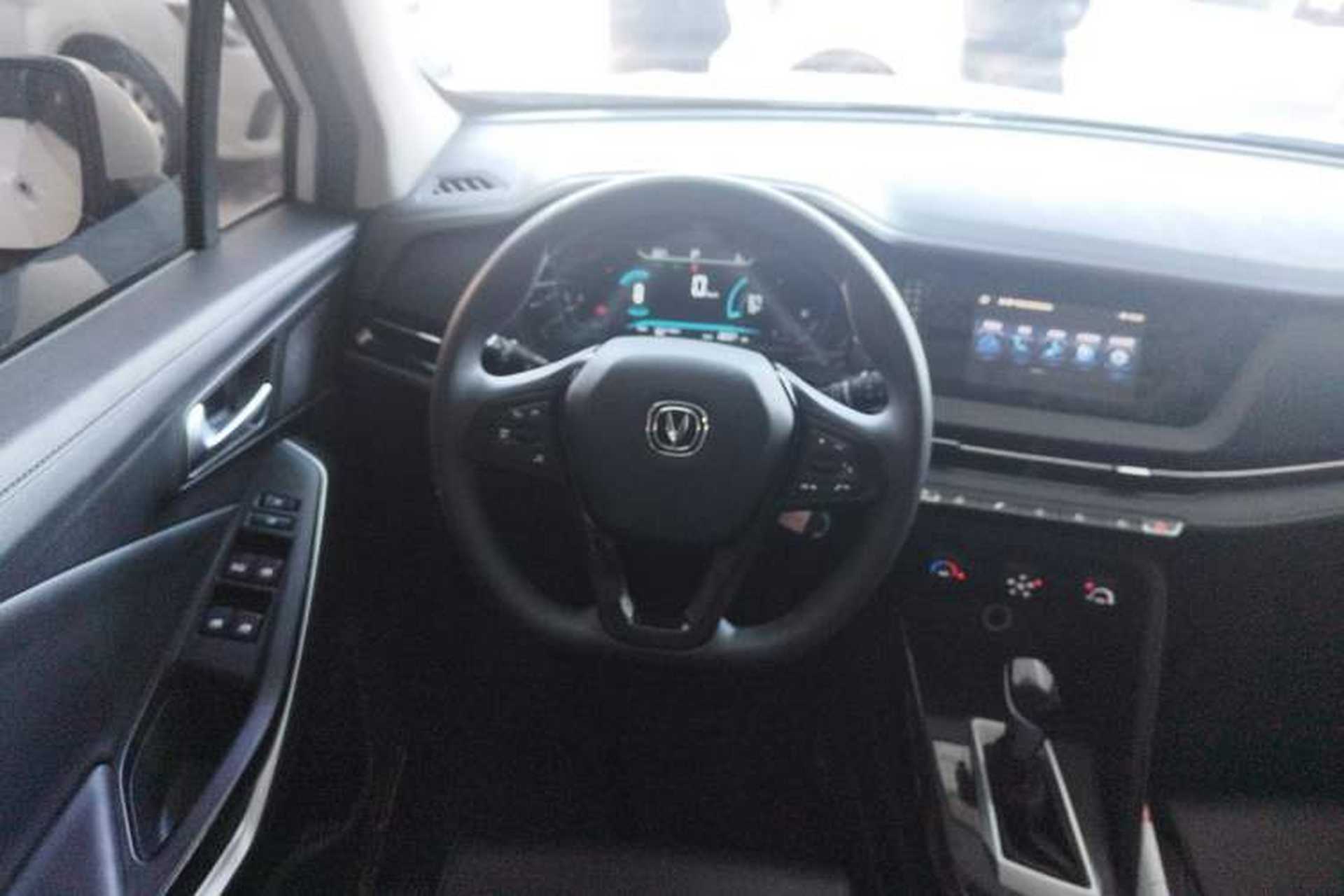 Used CHANGAN CS15 2021 1.5L Automatic Entry-Level Trim Steering Wheel