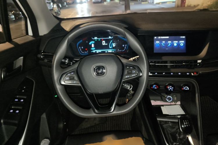 Used CHANGAN CS15 2021 1.5L Manual Entry-Level Trim Steering Wheel