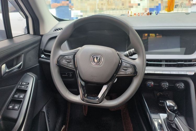 Used CHANGAN CS15 2021 1.5L Automatic Entry-Level Trim Steering Wheel