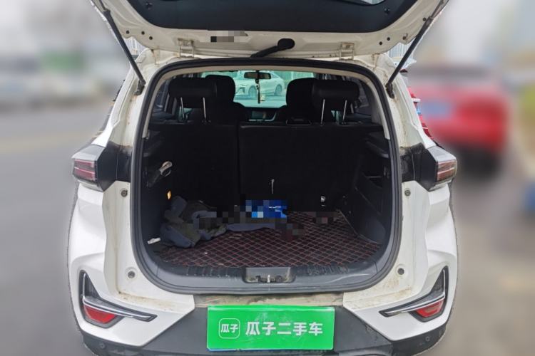 Used CHANGAN CS15 2021 1.5L Manual Entry-Level Trim Trunk