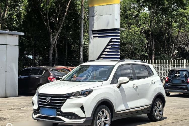 Used CHANGAN CS15 2021 1.5L Automatic Entry-Level Trim Guazi used car, China used car export, Used car for sale, Used CHANGAN cars, Cheapest cars for sale