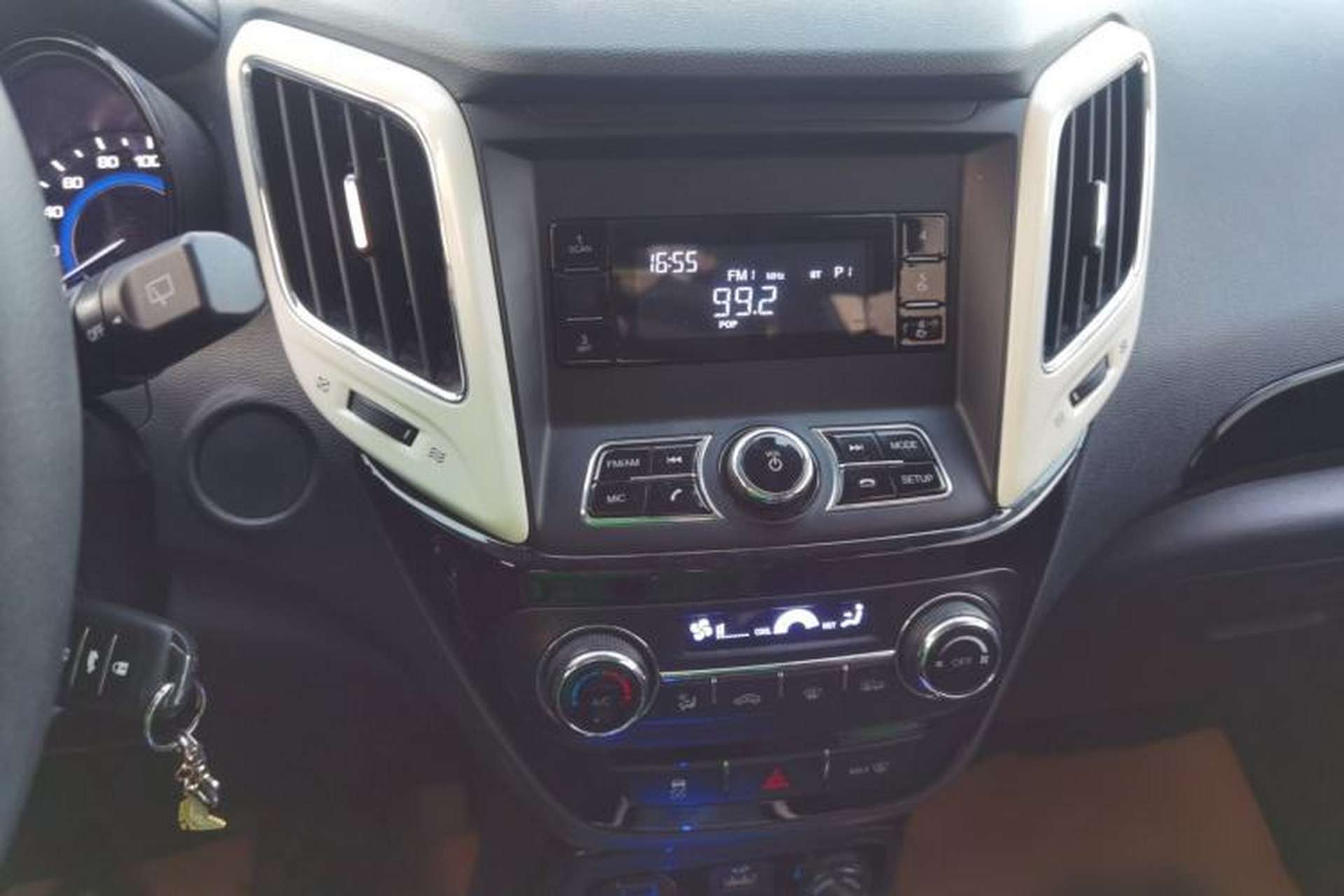 Used CHANGAN CS15EV 2018 350e Audio And AC Panel