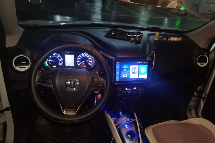 Used CHANGAN CS15EV 2018 350e Center Console