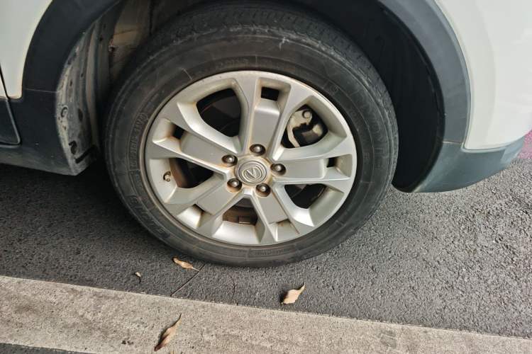 Used CHANGAN CS15EV 2018 350i Right Front Wheel Hub