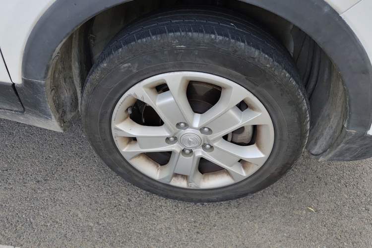Used CHANGAN CS15EV 2018 350i Right Front Wheel Hub
