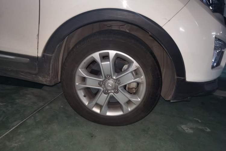 Used CHANGAN CS15EV 2018 350e Right Front Wheel Hub