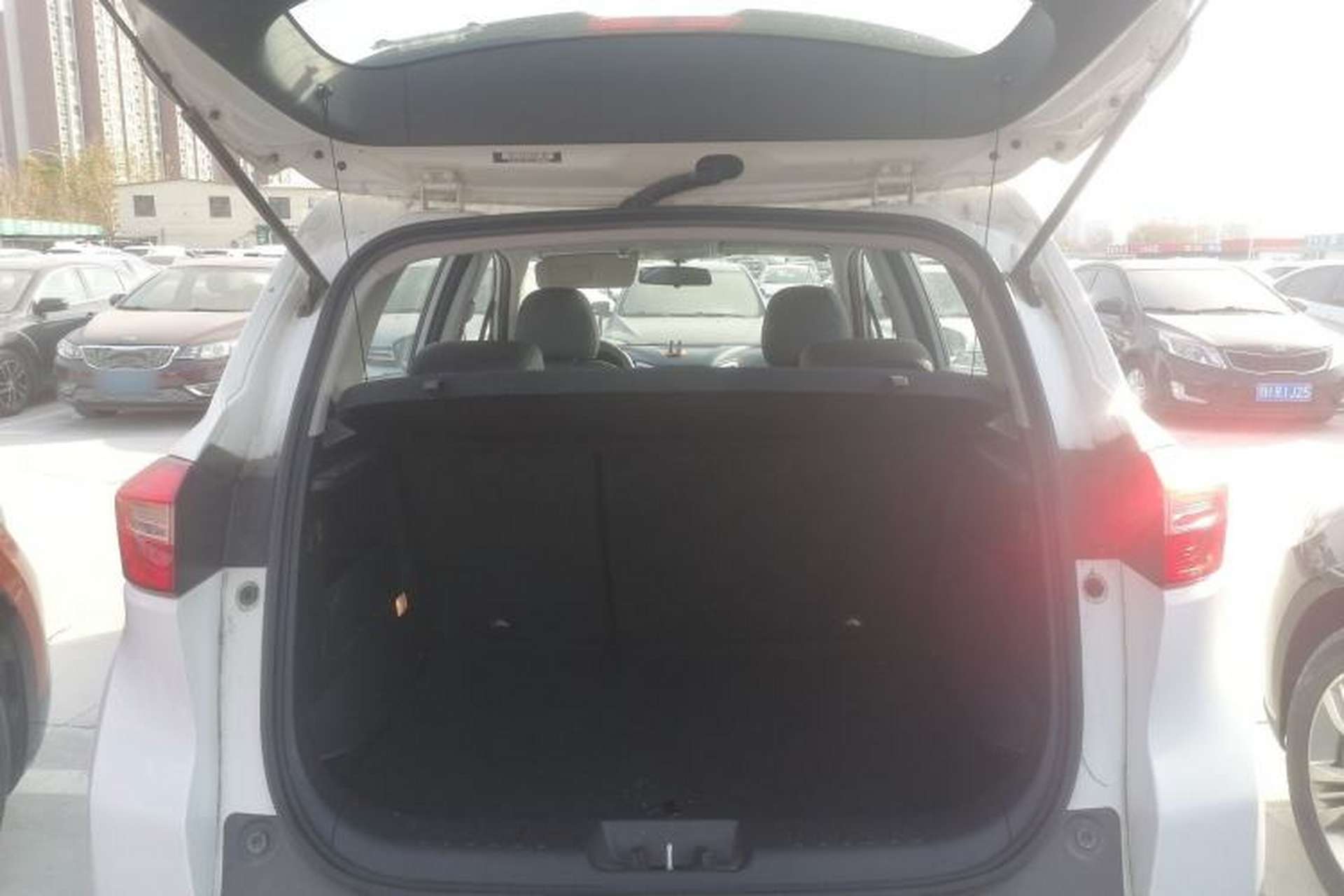Used CHANGAN CS15EV 2018 350i Trunk