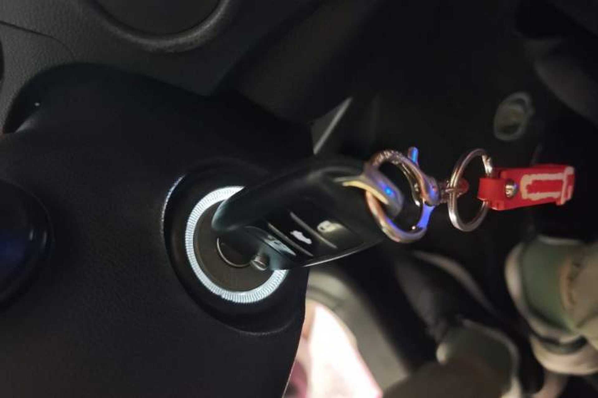 Used CHANGAN CS15EV 2018 350i Vehicle Key