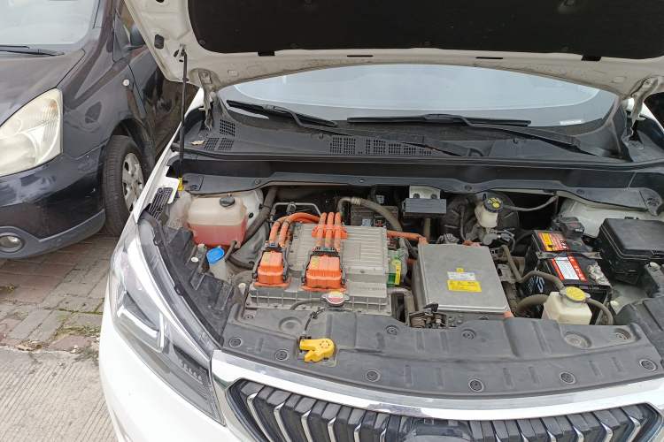 Used CHANGAN CS15EV 2019 400i model Engine Bay Right