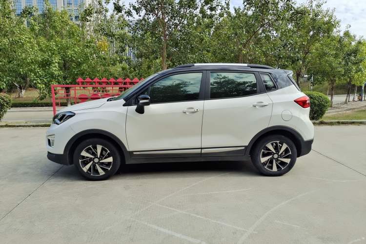 Used CHANGAN CS15EV 2019 400i model Exterior 5
