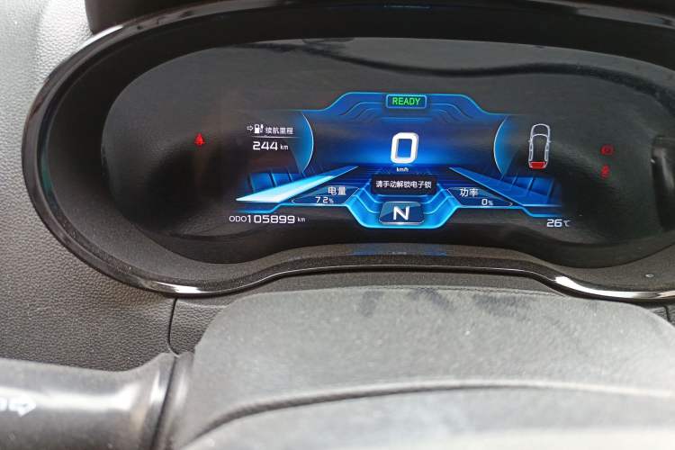 Used CHANGAN CS15EV 2019 400i model Odometer Close Up