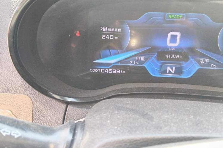 Used CHANGAN CS15EV 2019 400i model Odometer Close Up