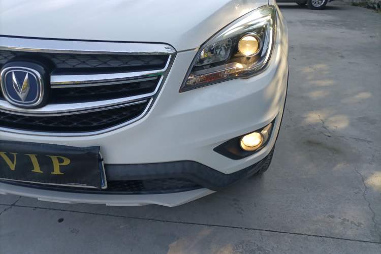 Used CHANGAN CS35 2017 1.6L Manual Luxury Model Left Front Headlight
