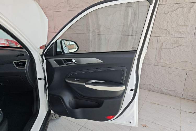 Used CHANGAN CS35 2017 1.6L Automatic Prestige Model Right Front Door Interior