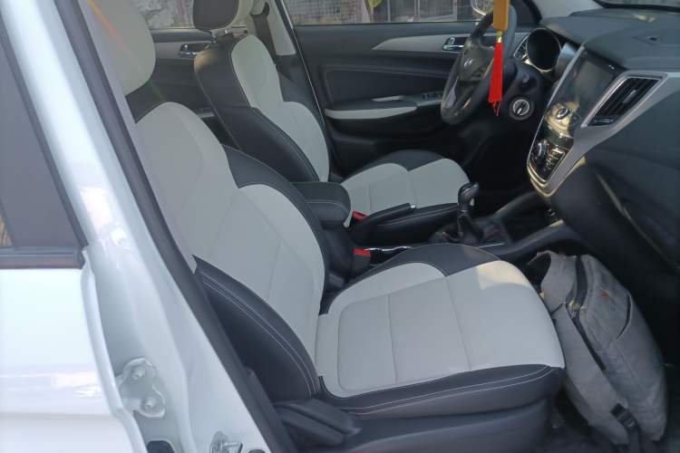 Used CHANGAN CS35 2017 1.6L Manual Luxury Model Right Front Seat