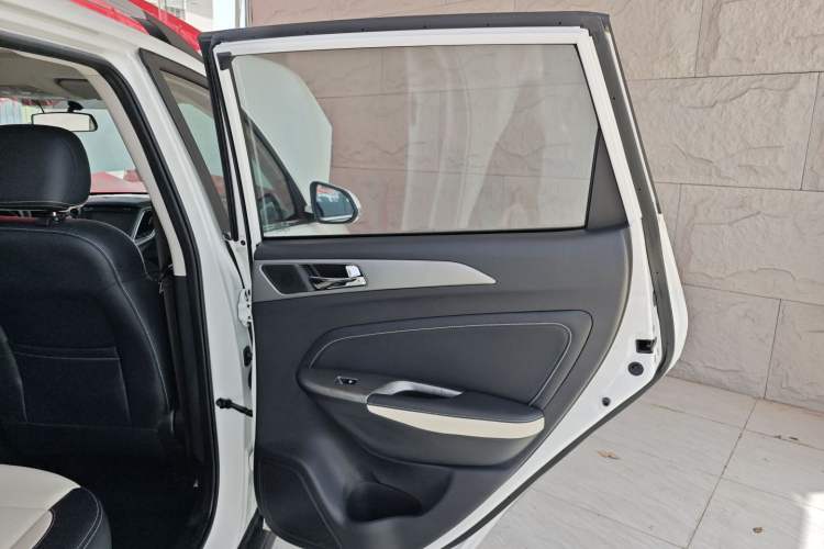 Used CHANGAN CS35 2017 1.6L Automatic Prestige Model Right Rear Door Interior