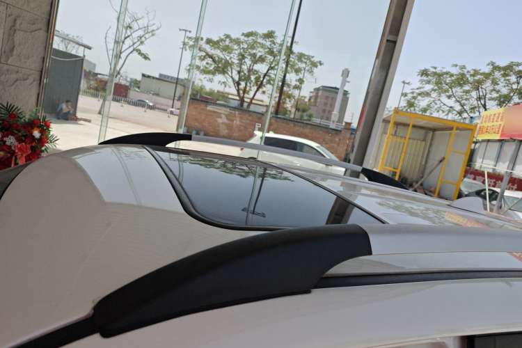 Used CHANGAN CS35 2017 1.6L Automatic Prestige Model Roof