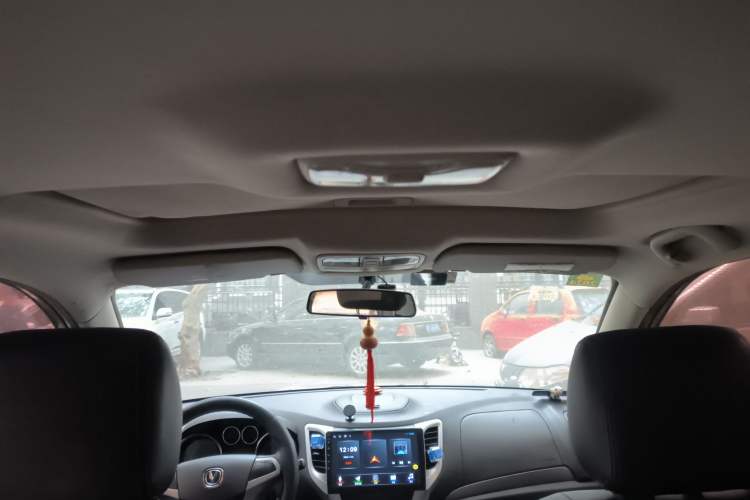 Used CHANGAN CS35 2012 1.6L Manual Luxury Model China IV Standard Headliner
