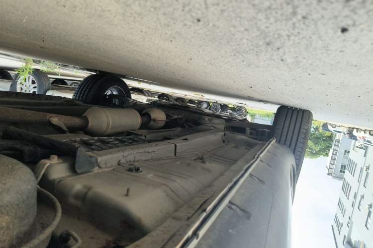 Used CHANGAN CS35 2012 1.6L Manual Luxury Model China IV Standard Chassis Rear Left