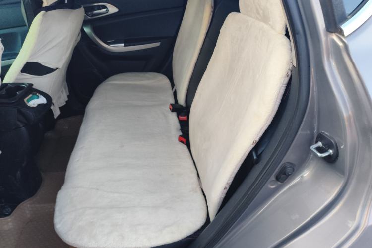 Used CHANGAN CS35 2012 1.6L Manual Luxury Model China IV Standard Left Rear Seat